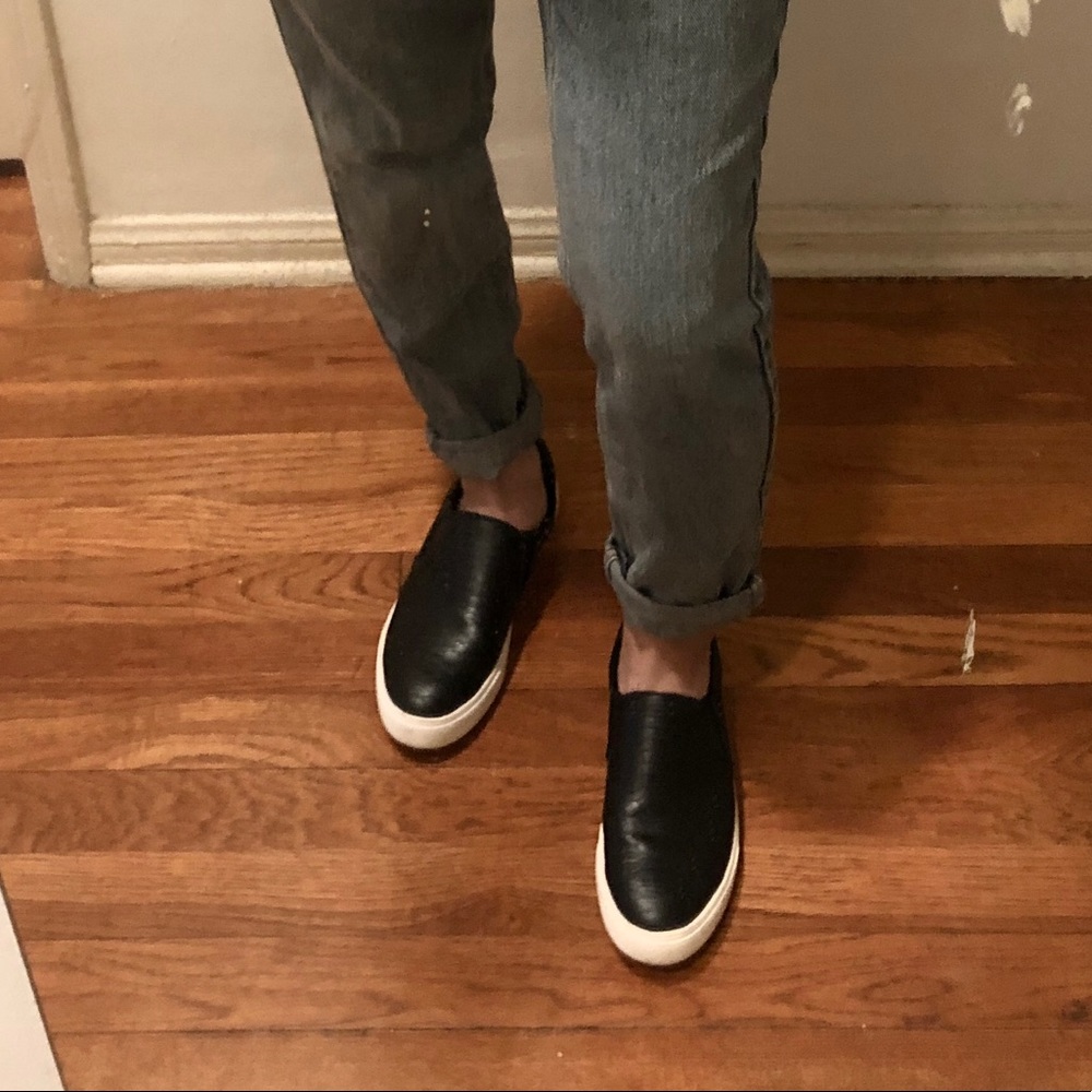 Aldo slides